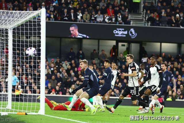 悲喜交错国足跌到第94位成耻辱小将绝杀埃弗顿14岁就签约巴萨