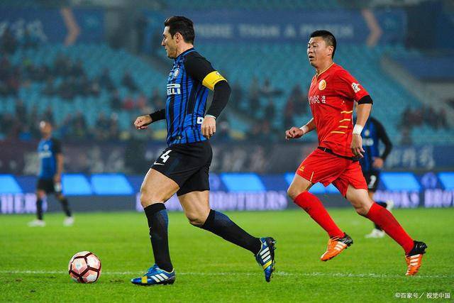 6000万镑豪赌引争议！利物浦天价抢新星，中卫换代暗藏深层布局